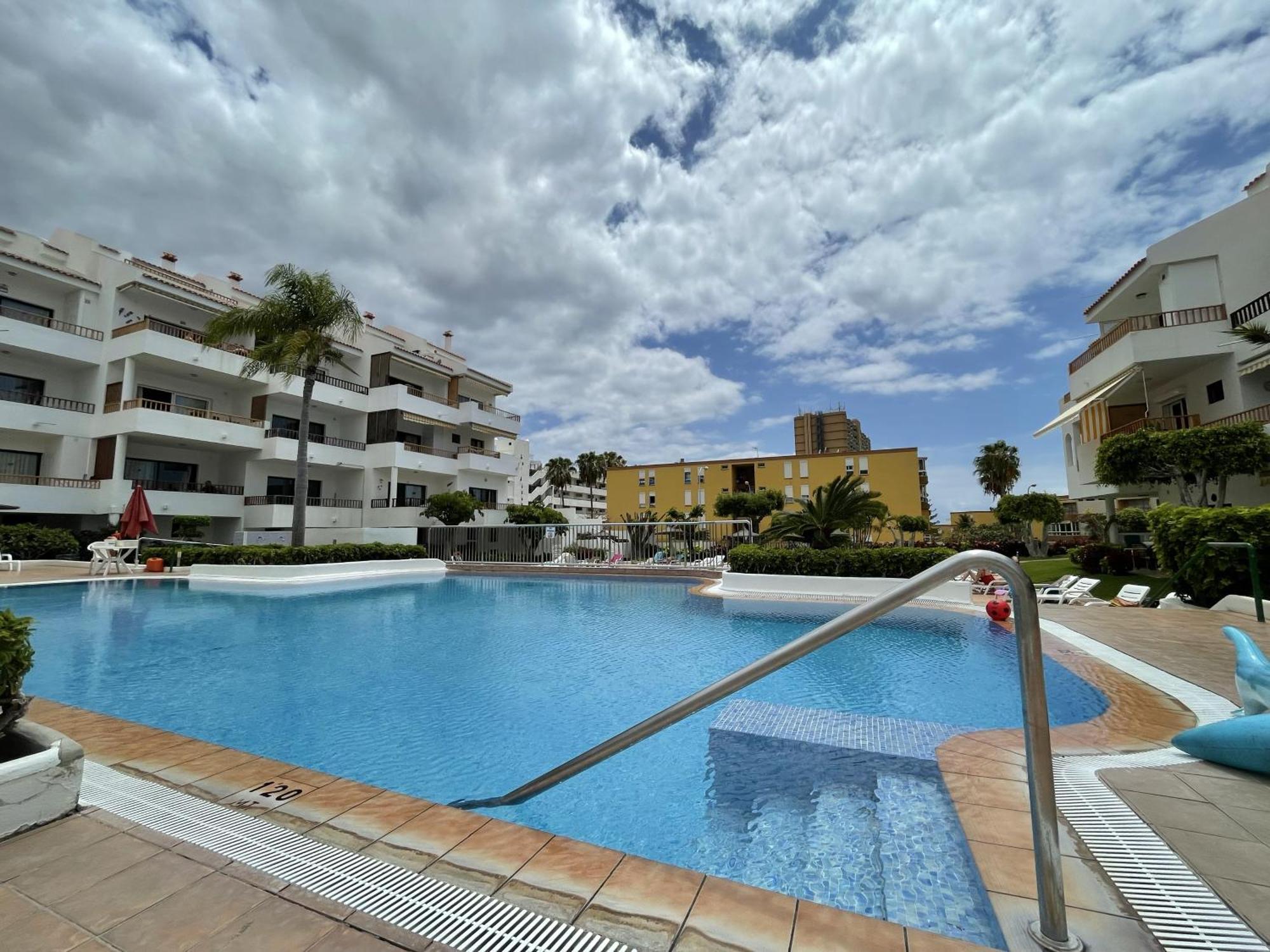 Pool Views Terrace Apartment Los Cristianos  Ngoại thất bức ảnh