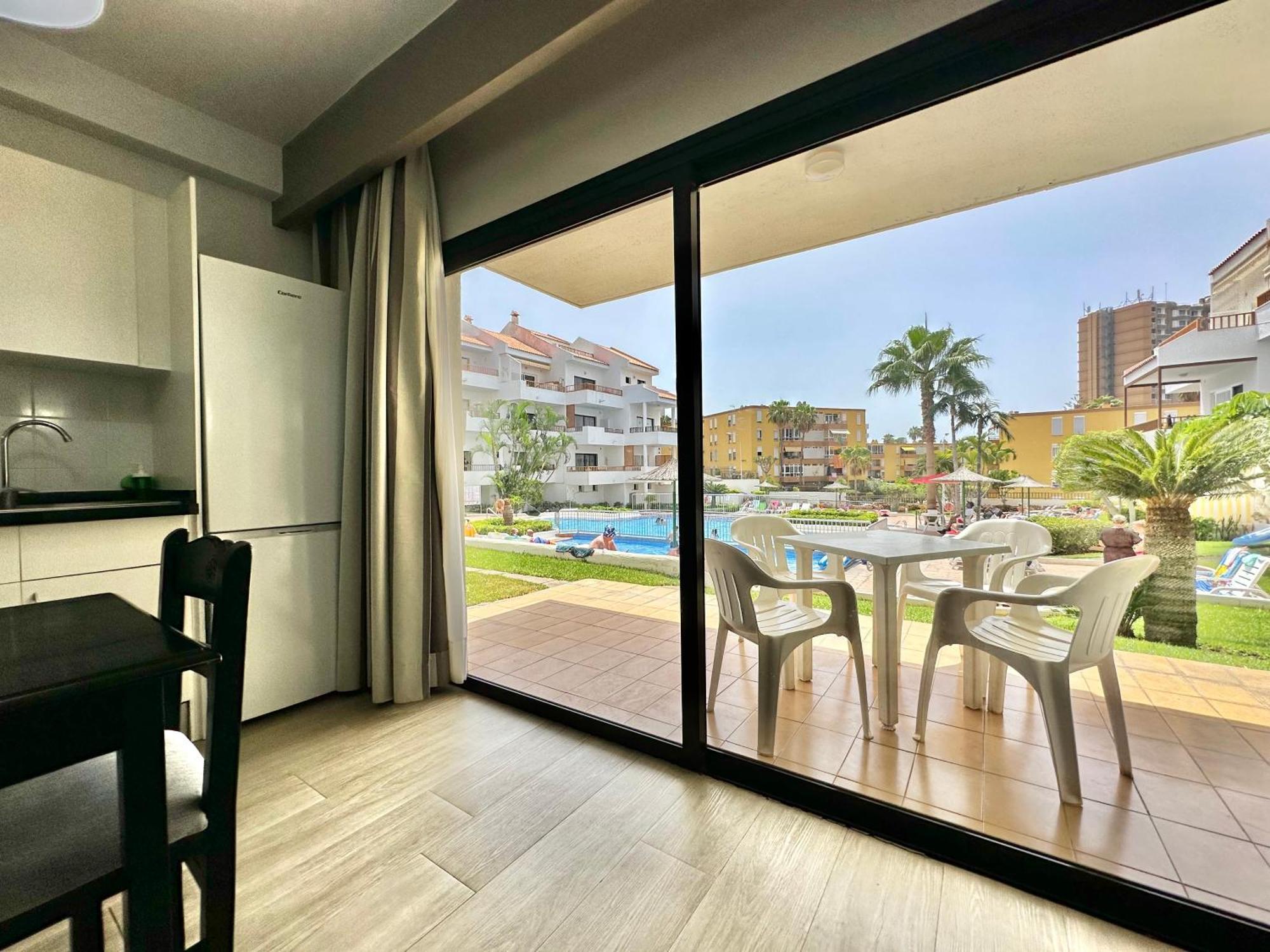 Pool Views Terrace Apartment Los Cristianos  Ngoại thất bức ảnh