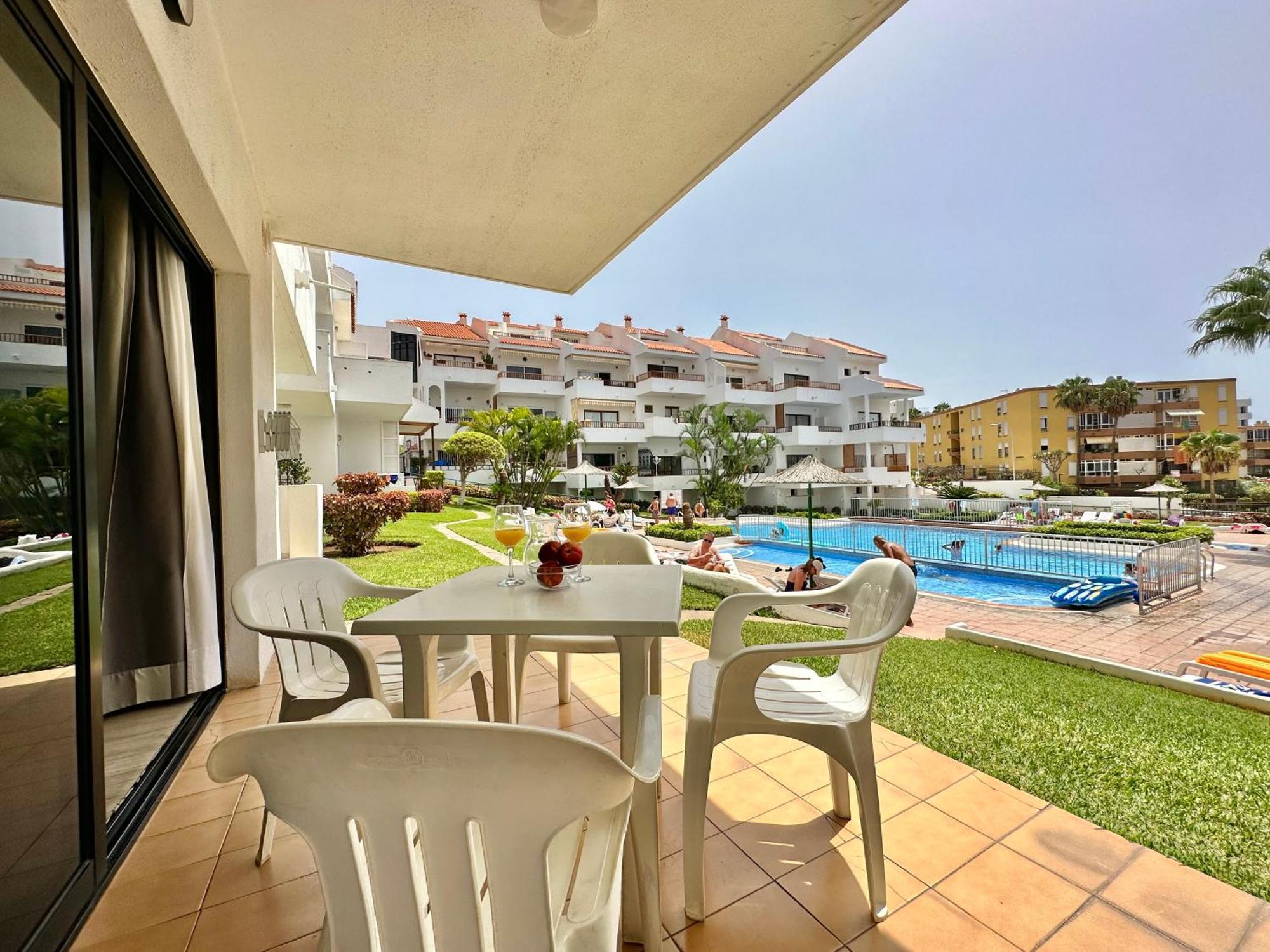 Pool Views Terrace Apartment Los Cristianos  Ngoại thất bức ảnh