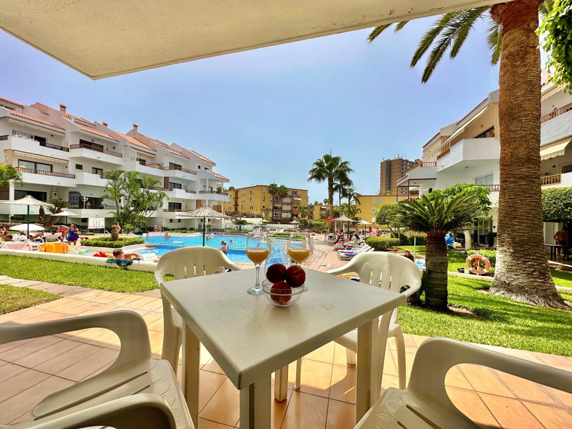 Pool Views Terrace Apartment Los Cristianos  Ngoại thất bức ảnh