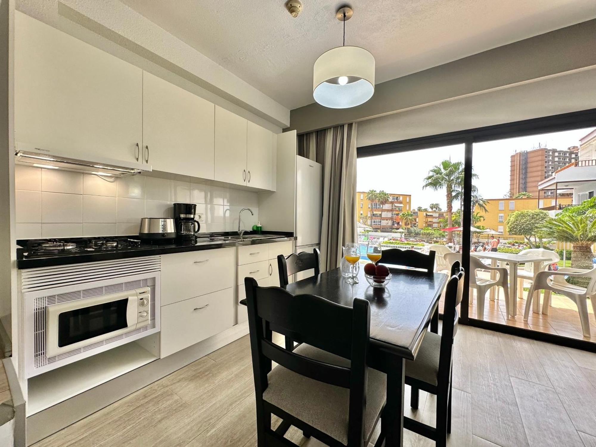 Pool Views Terrace Apartment Los Cristianos  Ngoại thất bức ảnh